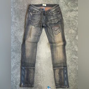 Jeans with leather and turquoise detail